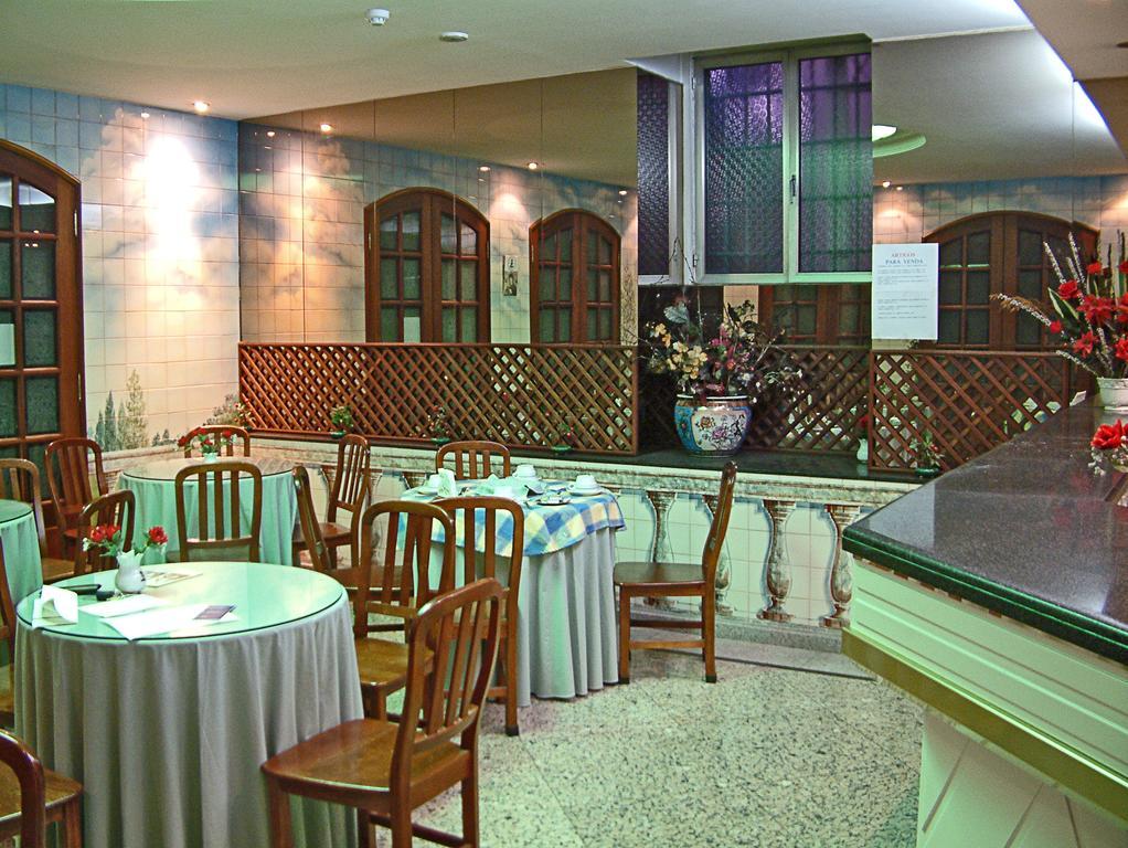 Casa De Retiros N. S. Perpetuo Socorro Hotell Guimarães Eksteriør bilde